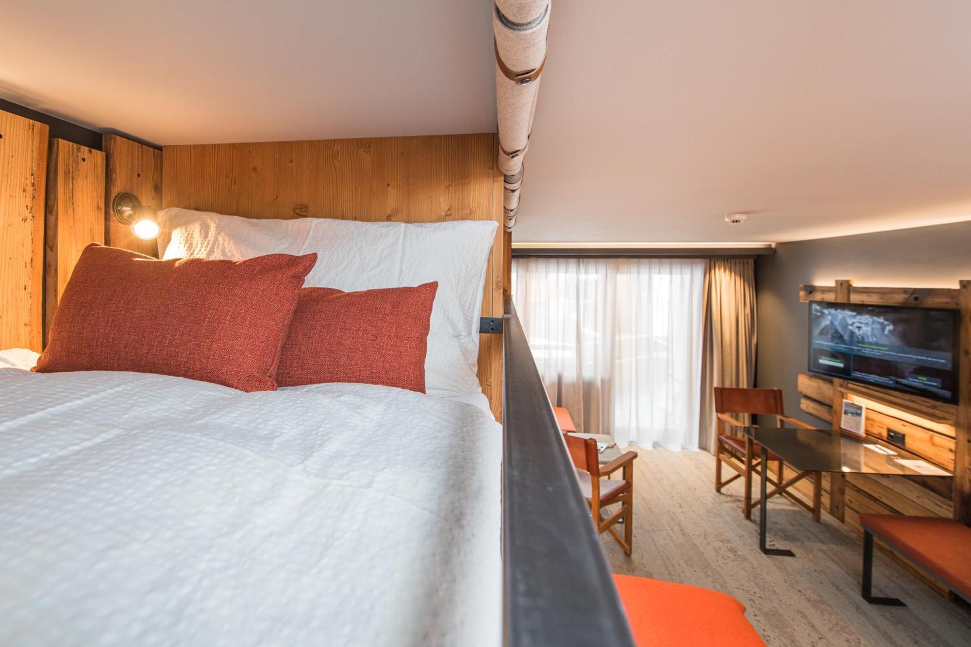 Basecamp Hotel Цермат Екстериор снимка