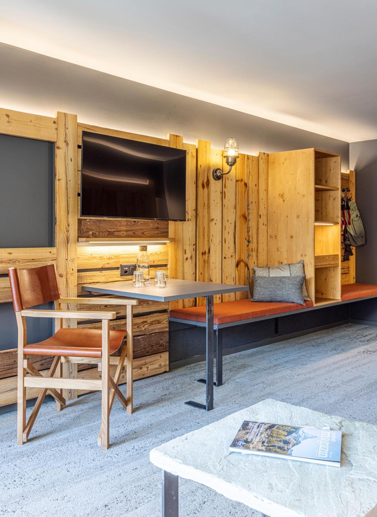 Basecamp Hotel Цермат Екстериор снимка